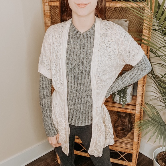 Anthropologie Sweaters - Anthropologie Angel Of The North Cream Cardigan